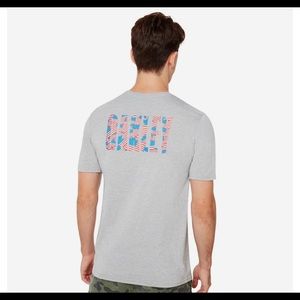 Oakley USA Tee Grey T-Shirt NWT Mens XL